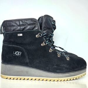 Ugg birch winter boots size 10